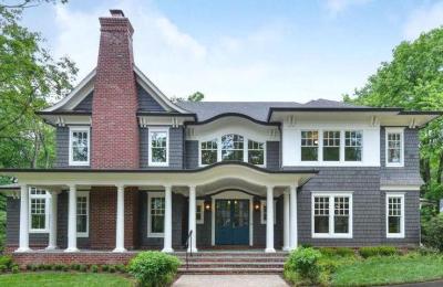 1339 HAWKIN RD MCLEAN, VA 22102